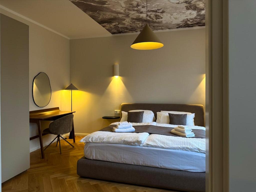 Designer-Apartment - Top-Lage - Fuggerei - 2