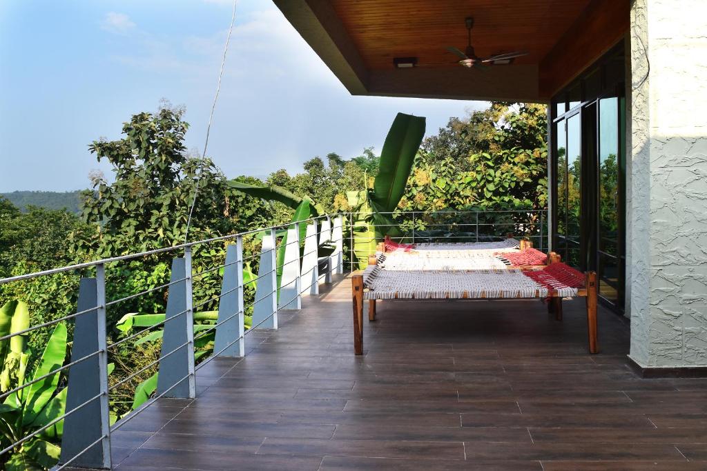 SaffronStays Bellini, Karjat photo