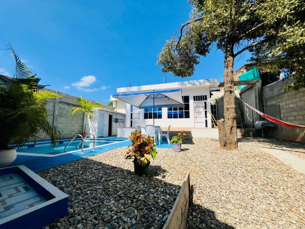 Apto con piscina a 7 min caminando de playa Bello Horizonte - 2