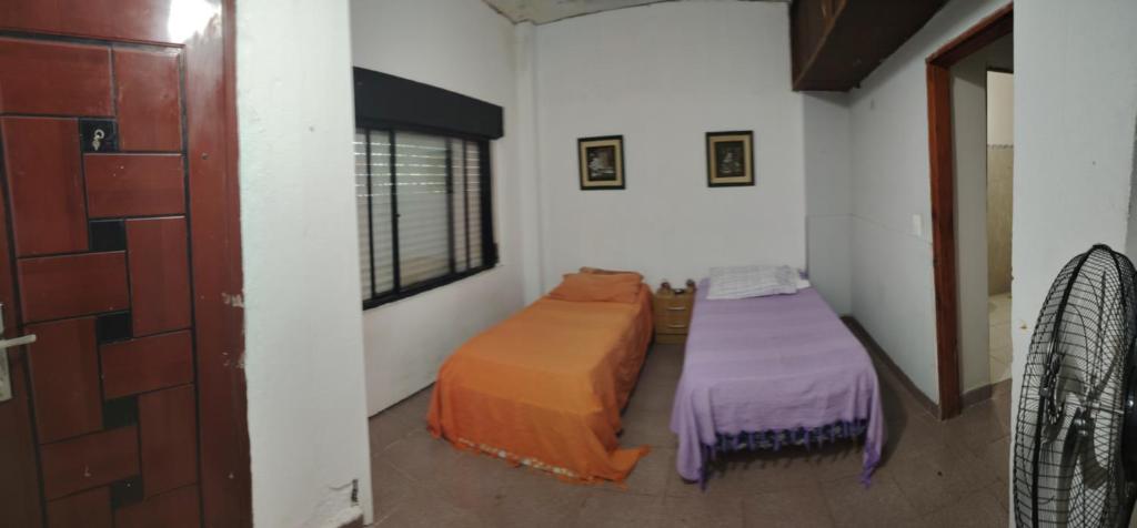 1 cuadra de la TERMINAL DE ÓMNIBUS - 2