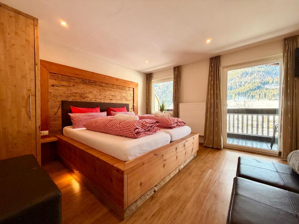 Boutique Hotel Alpenhof - 3