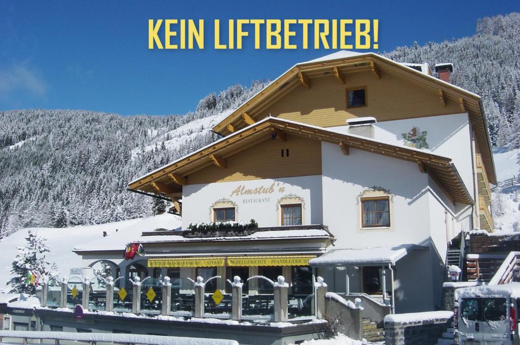 Hotel Berghof - 2