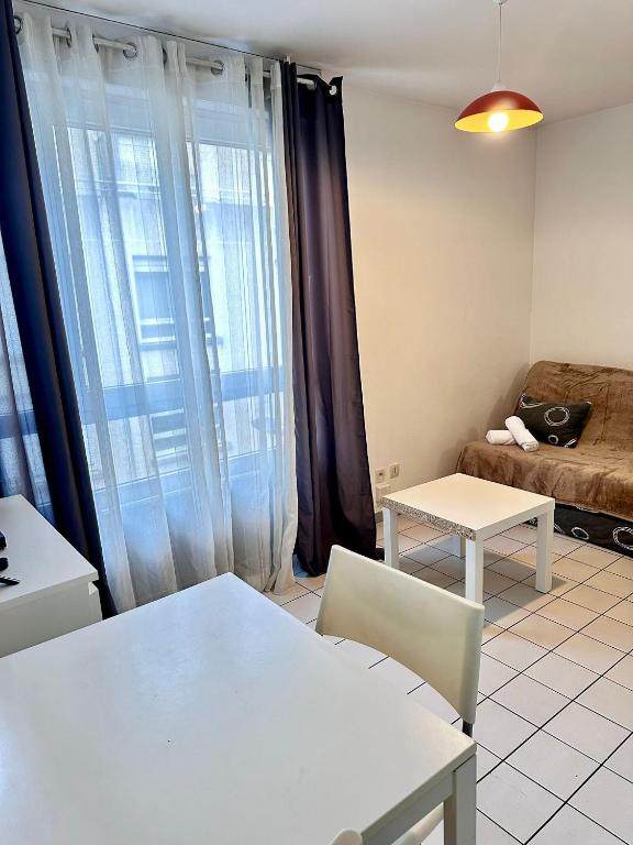 Studio équipé et cosy proche gare Grenoble - 1