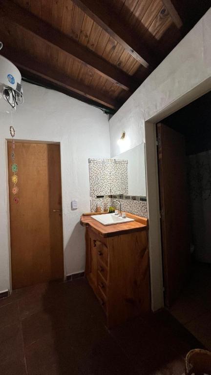 casa rustica dos dormitorios con pileta - 4