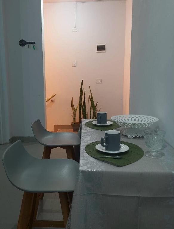 Habitacion Matrimonial con Baño Privado Entrada Independiente - 2