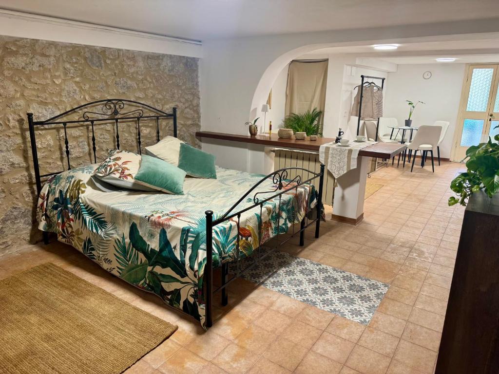 Bilocale rinnovato a Marco Polo 500 m dal mare con aria condizionata per coppie e famiglie - 1