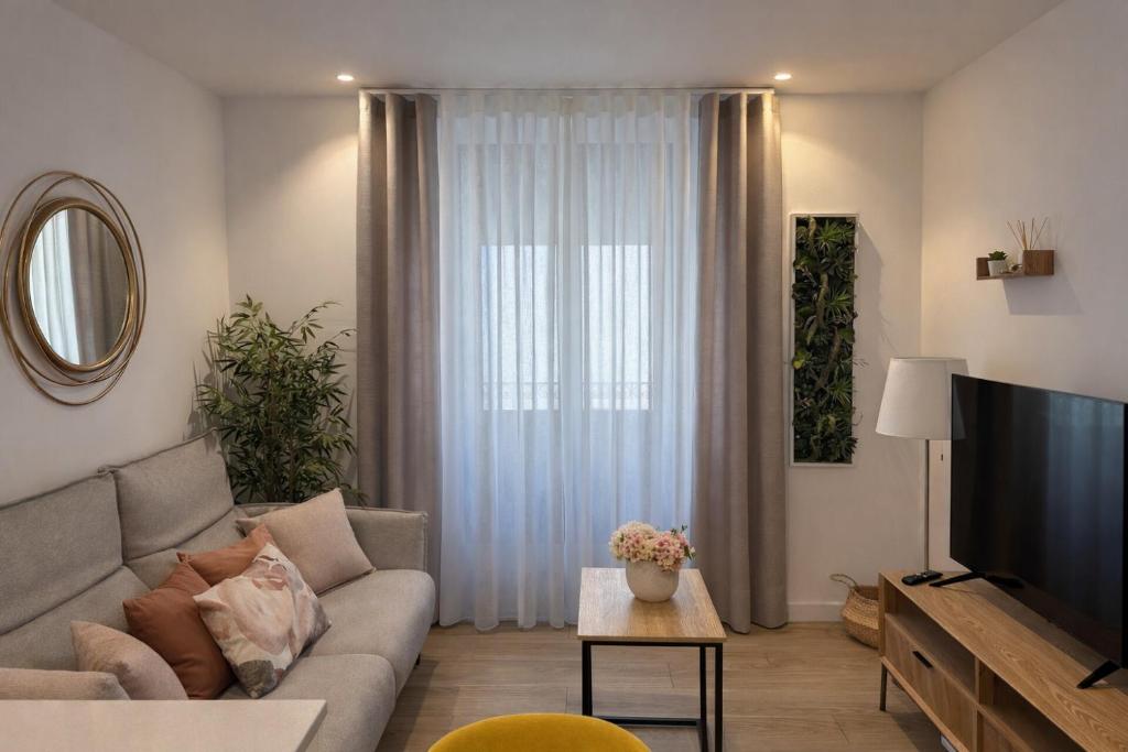 LINEROS SUITE - 4