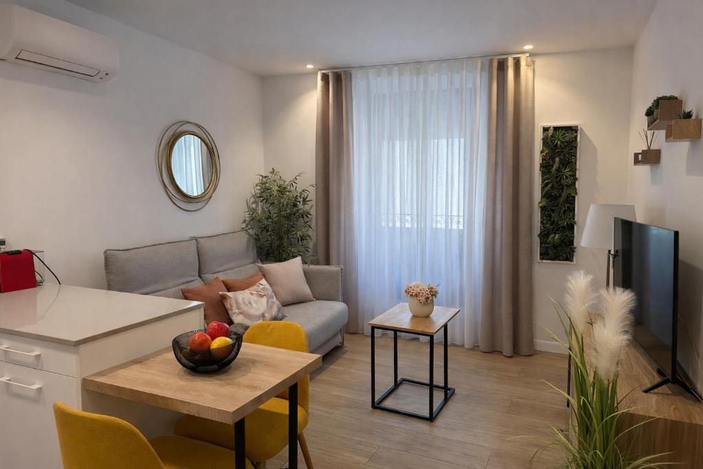 LINEROS SUITE - 5