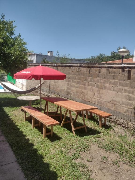 Refugio Serrano Carlos Paz parque y pileta privada - 5