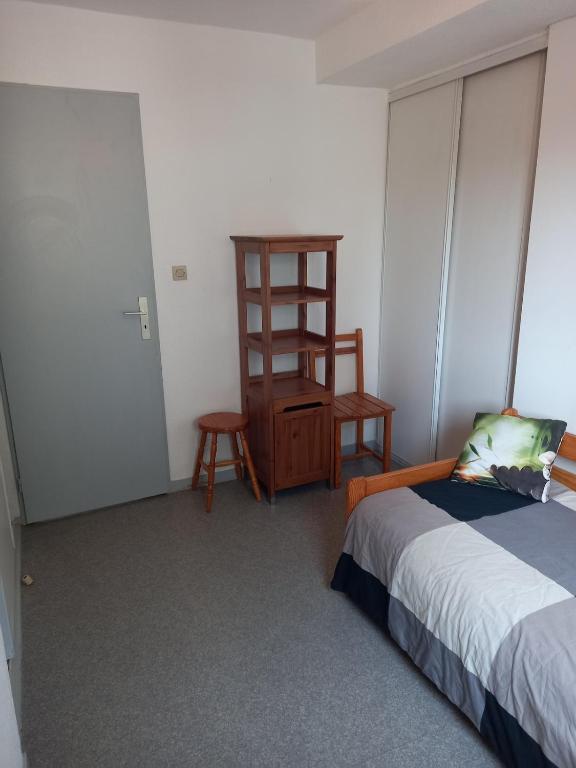 Appartement T3 classé 2 étoiles en hypercentre avec parking privé à Luchon - 2