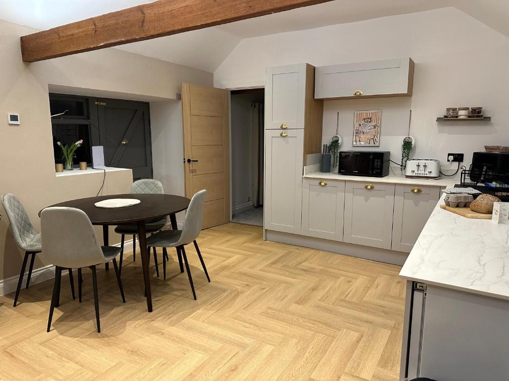 Barn Conversion in one of Stamford's Villages photo 6