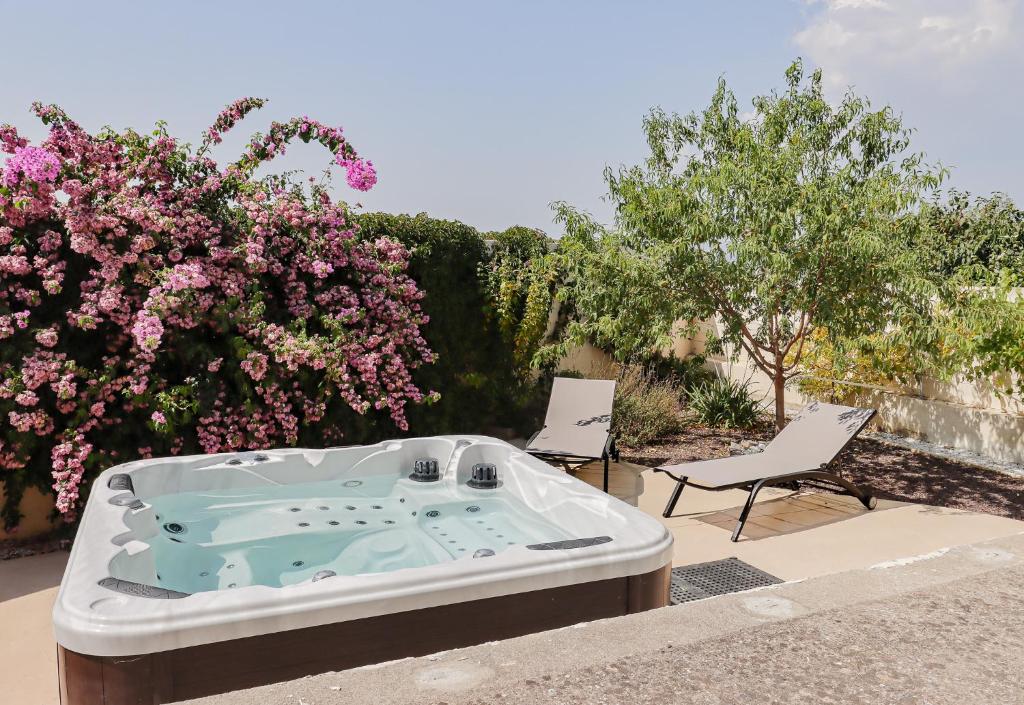 L'Escapade Jaune - Jacuzzi, Wi-Fi, tout équipée - 2