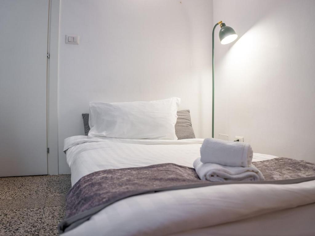 Arco della Pace-Sempione Cozy Loft 3 pax AC Wifi - 5