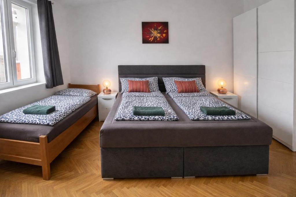 Family Apartment-FREE parking - 3