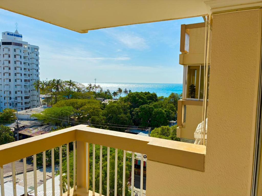 APARTAMENTO RODADERO BELLO MAR In - 1