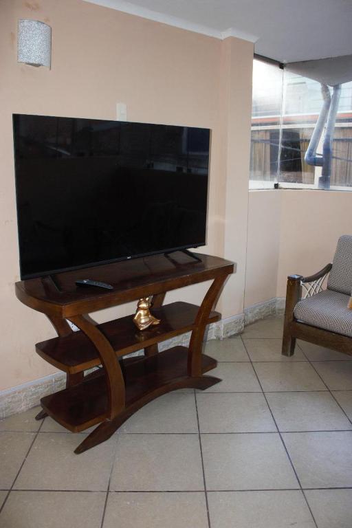 Acogedor departamento en 3er piso - 4