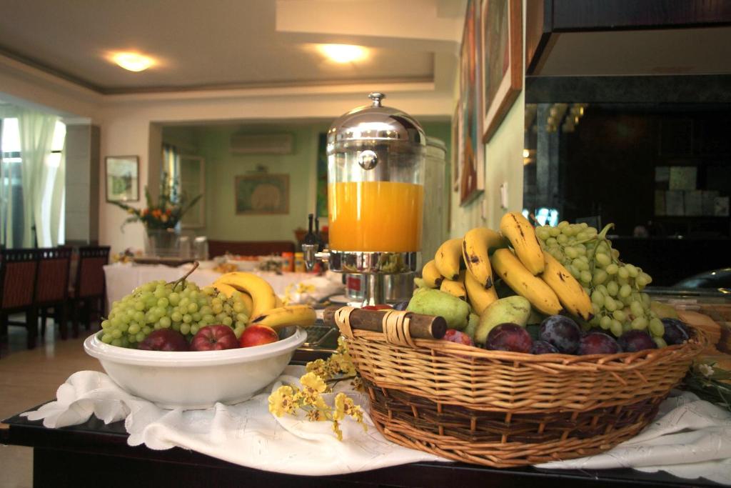 Hotel Pegasos — Restaurant & bars in Nikiana, Ionian Islands