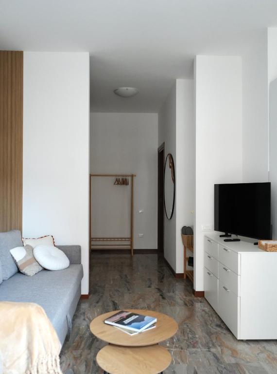 UNIque Apt Bergamo 2 - 3