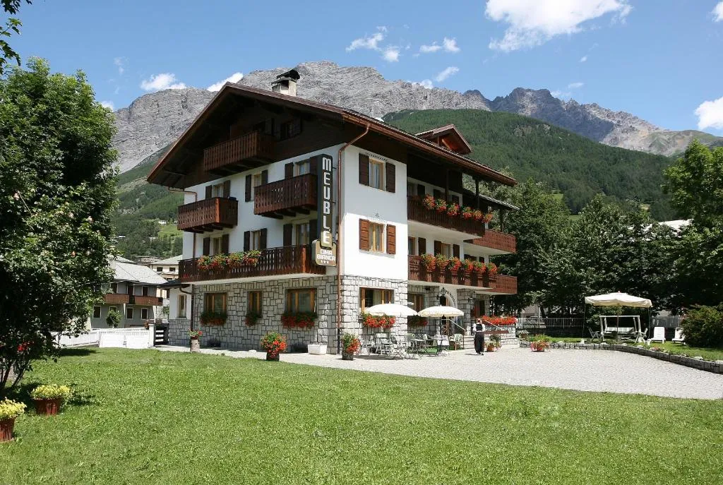 Meublè Cima Bianca Garni, hotell sihtkohas Bormio