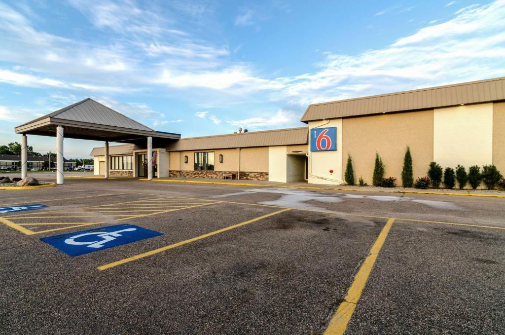 Motel 6-York, NE — Hotel in York (NE)