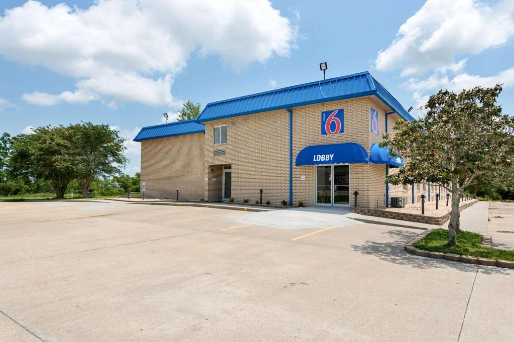 Motel 6-New Iberia, LA — Hotel in New Iberia (LA)