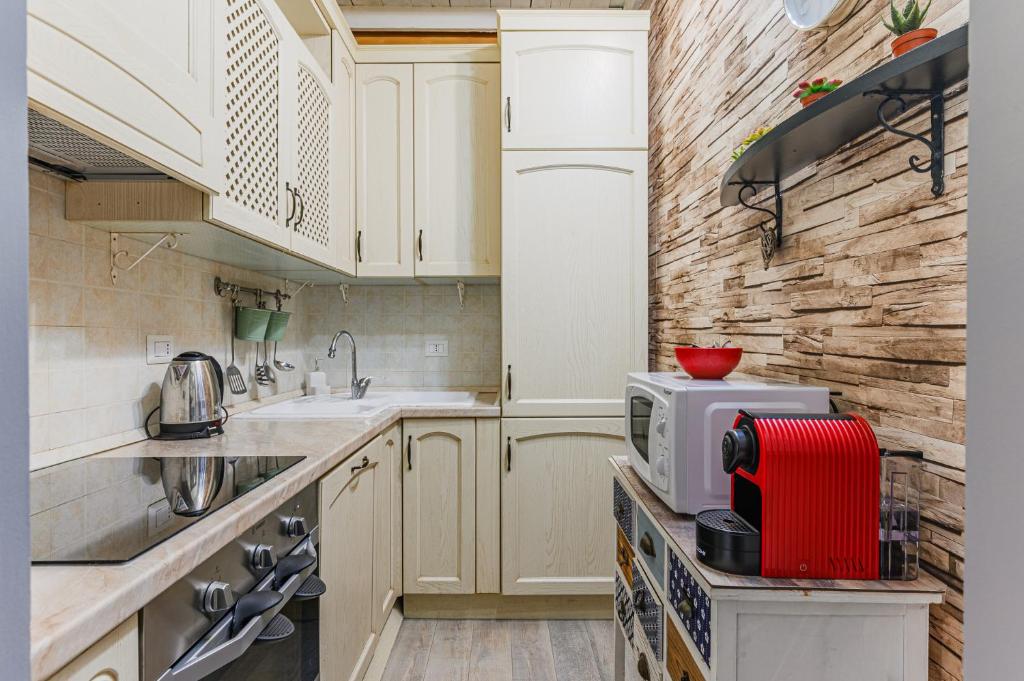 Charming retreat with private outdoor near Santa Croce - 5
