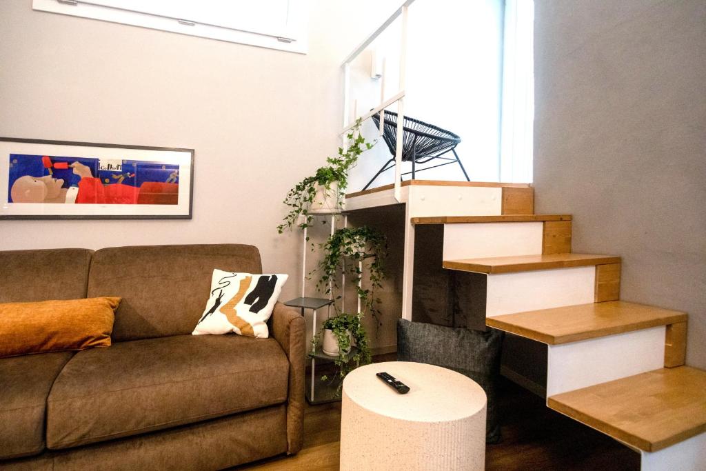 Casa degli Specchi- Duplex in Arona city center - By Guestaly - 5