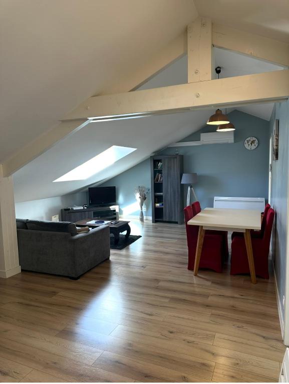 Appartement tout confort T4 - Belle Vue - Proche pic du Jers et Sanctuaire - 1