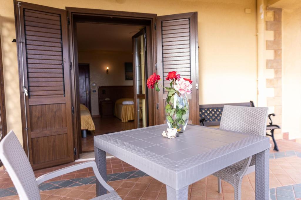 Triscinamare Hotel Residence — Hotel rooms in Castelvetrano, Sicily