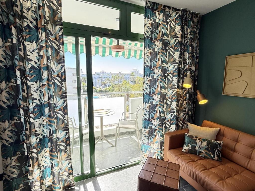 Solymar Luxury Holiday Apartment - 5