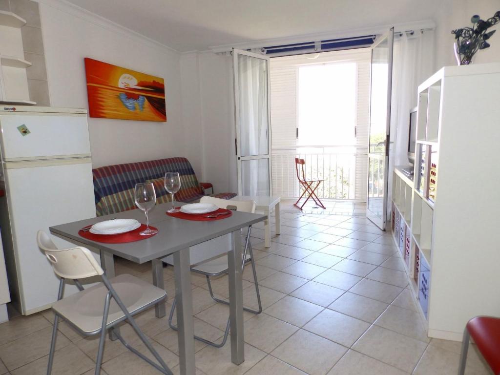 Apartment Cañaveral Medano - by Interhome - 3