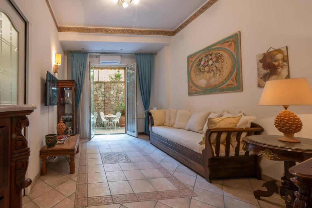 (Casa d’arte Taormina) Alloggio con Patio+Parking - 1