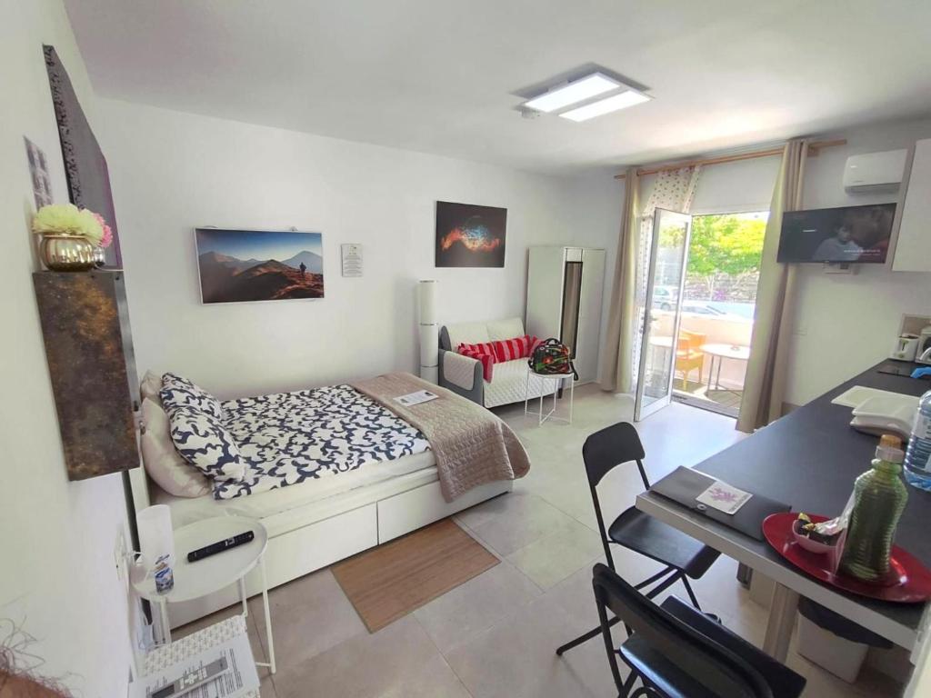 Apartment Fantastico 1 by Interhome - 3
