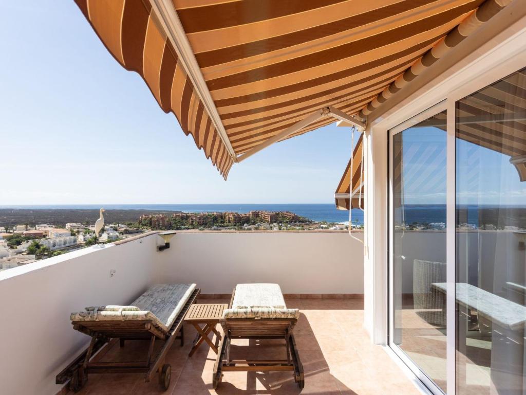 Apartment Appartement in Palm-Mar mit Großer Terrasse und Meerblick by Interhome - 1