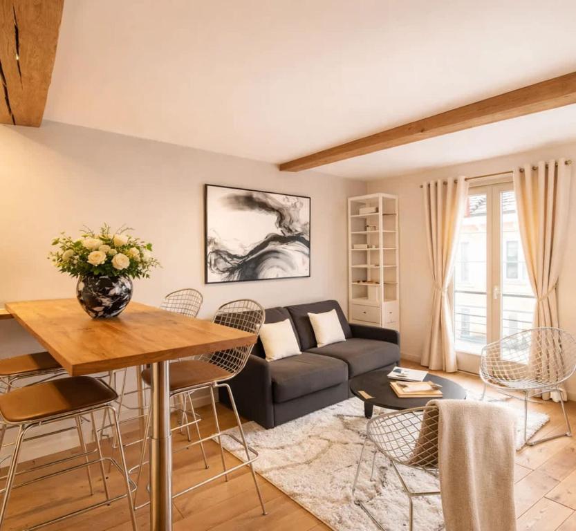 Charming property - Notre Dame Cathedral - 2