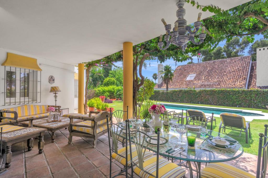 Villa Arin - Beachside Family Home by Finest Rentals - 5