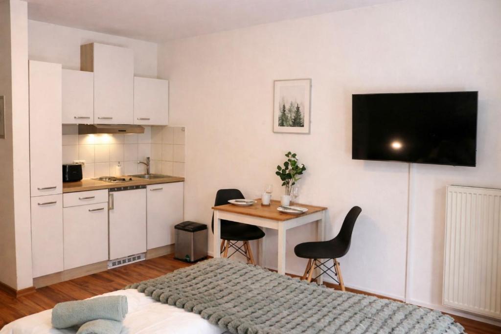 Gemütliche Ferienwohnung Würzburg, ruhig und gut angebunden - 4