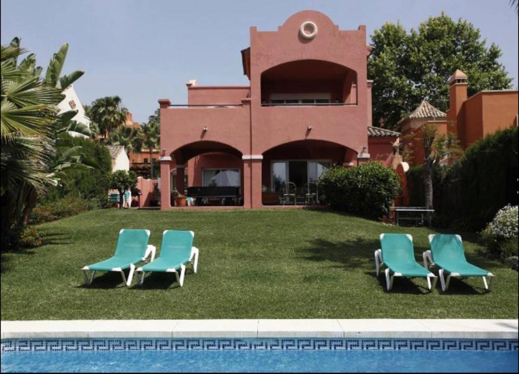 Villa Puerto Banus Private pool and Garden - 2