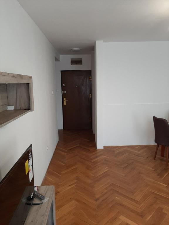 Bulevar Apartman - 4