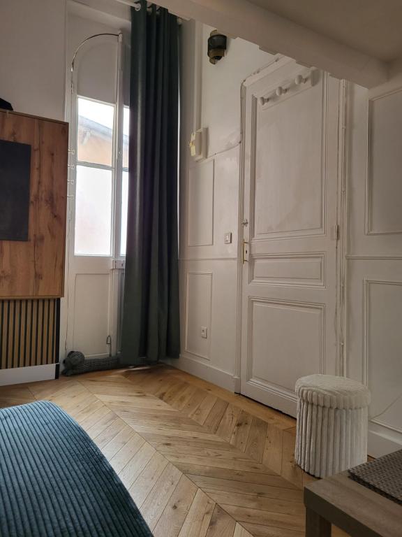 Studio Cosy Mezzanine 2-4p Carré d'Or - 2
