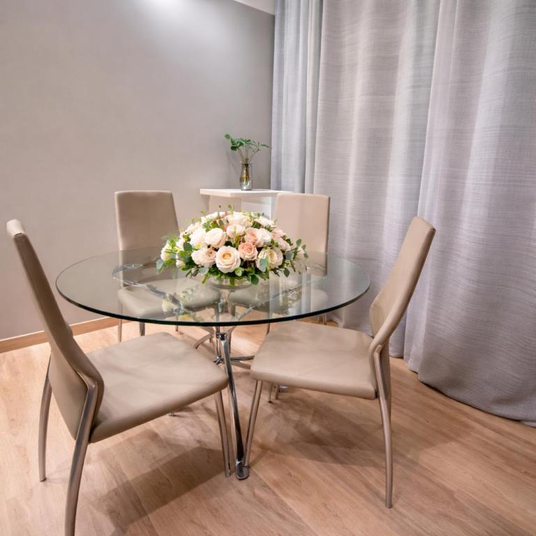 Appartamento Incantevole con Vasca Idromassaggio & Parcheggio Sorvegliato - 5