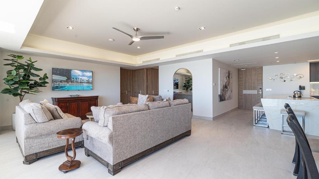 Sonoran Star One (3 Bedroom) - 2