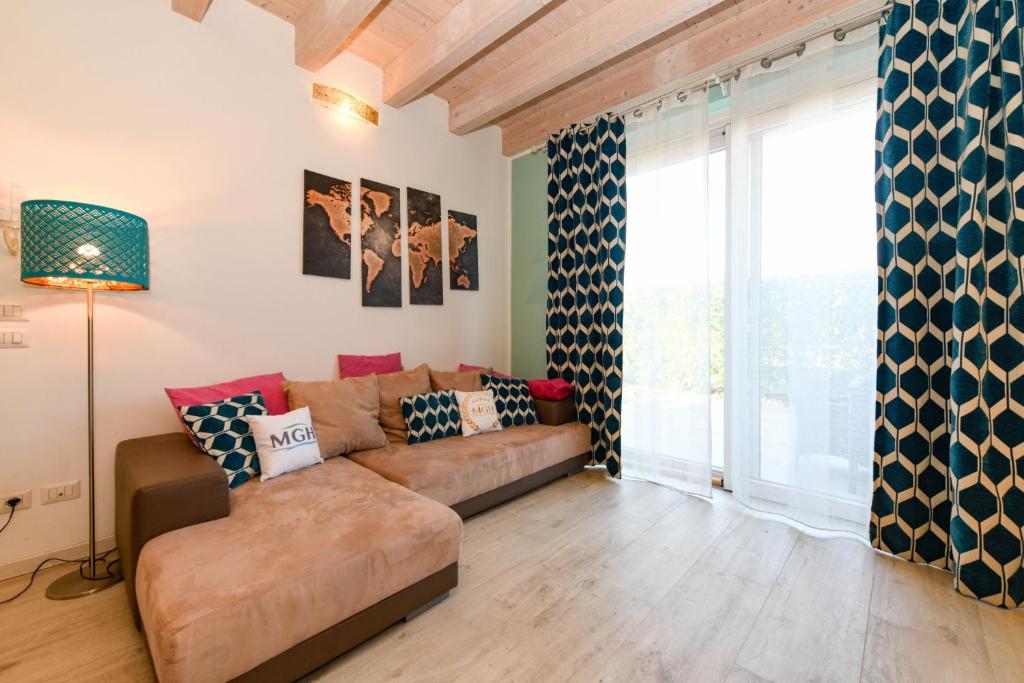 MGH- Dama Family Home Peschiera - 5