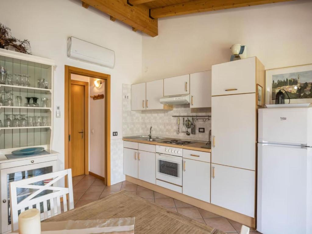 Apartment Gardasee Colá-Lazise by Interhome - 5