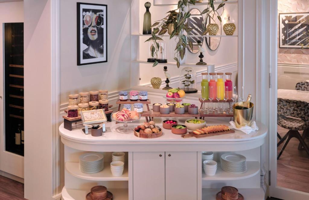 Food and beverages, Hotel Alden Splügenschloss Zürich - Leonardo Limited Edition in Zürich