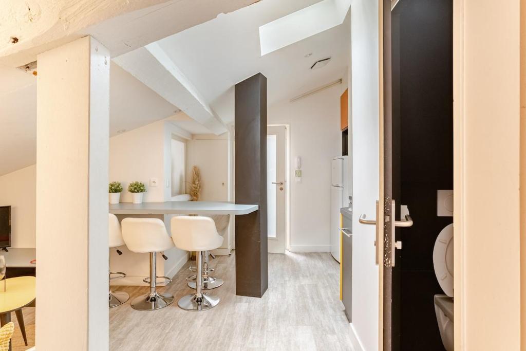 Cozy and charming accommodation Lyon 1 center - 4