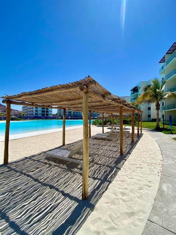 Premium apartment in Laguna Playa with pool - 1