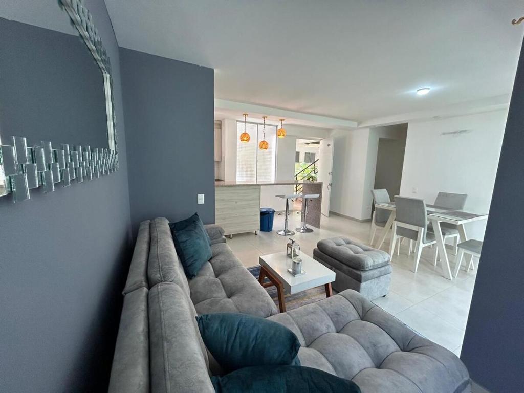 Serena Del Mar Apartment - 1