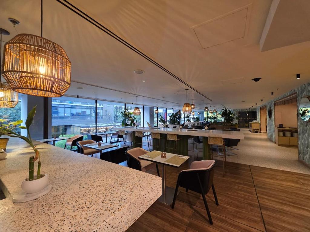 Novotel Bogotá Parque 93 レストラン