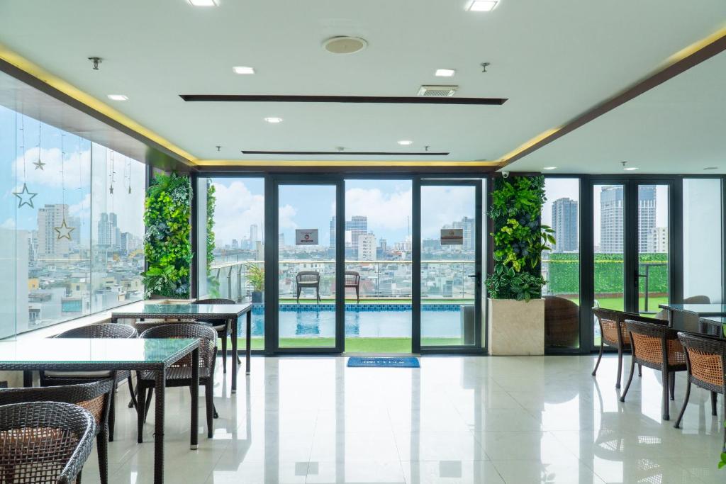 View, Quoc Cuong Center Da Nang Hotel by Haviland in Da Nang